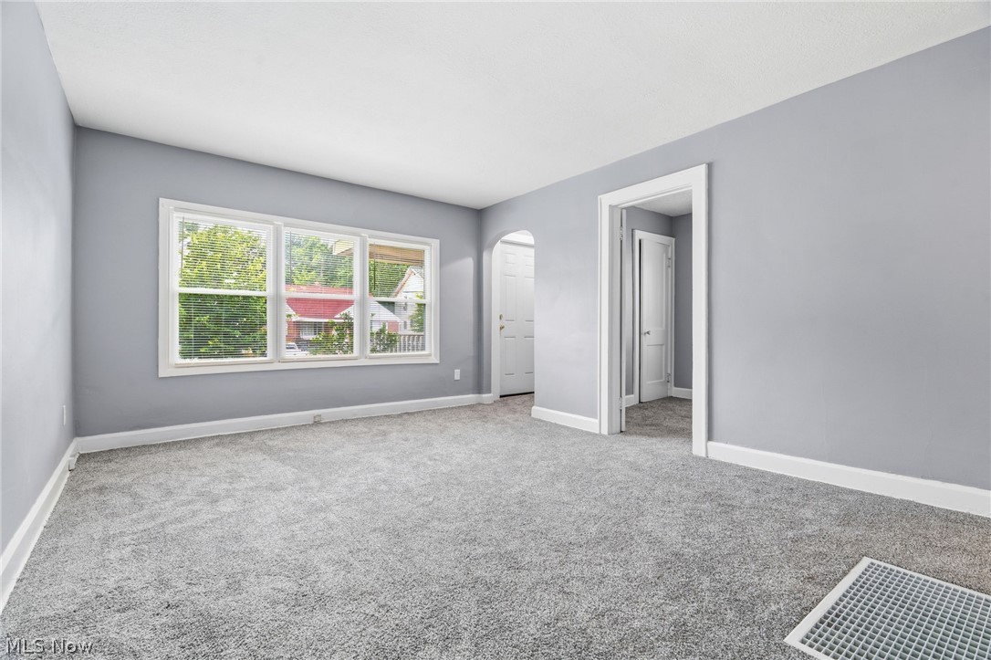 491-493 Delmar Avenue Akron OH 44310