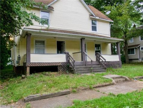 1364-1366 Marcy Street Akron OH 44301