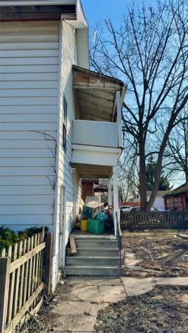 4615 Henritze Avenue Cleveland OH 44109