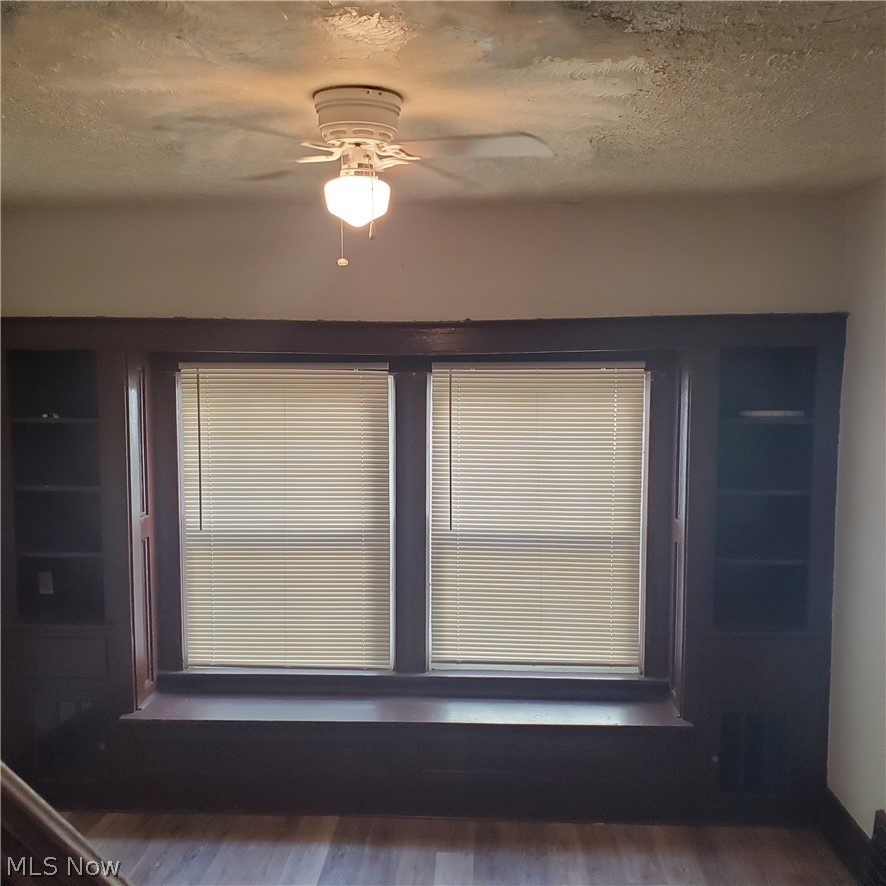 82 Aqueduct Street Akron OH 44303