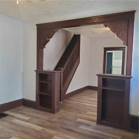82 Aqueduct Street Akron OH 44303