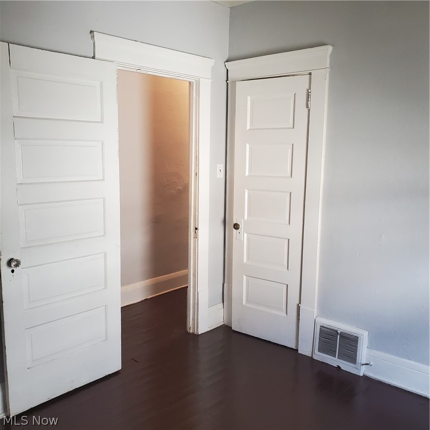 82 Aqueduct Street Akron OH 44303