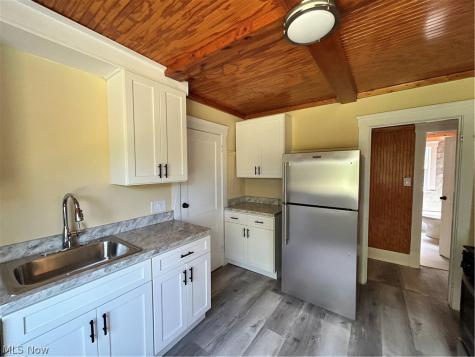 3763 E 151st Street Cleveland OH 44128