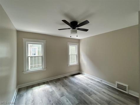 3763 E 151st Street Cleveland OH 44128