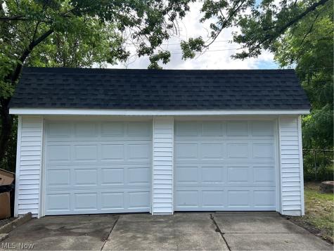 3763 E 151st Street Cleveland OH 44128