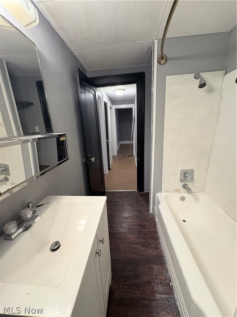 1248 Pondview Akron OH 44305