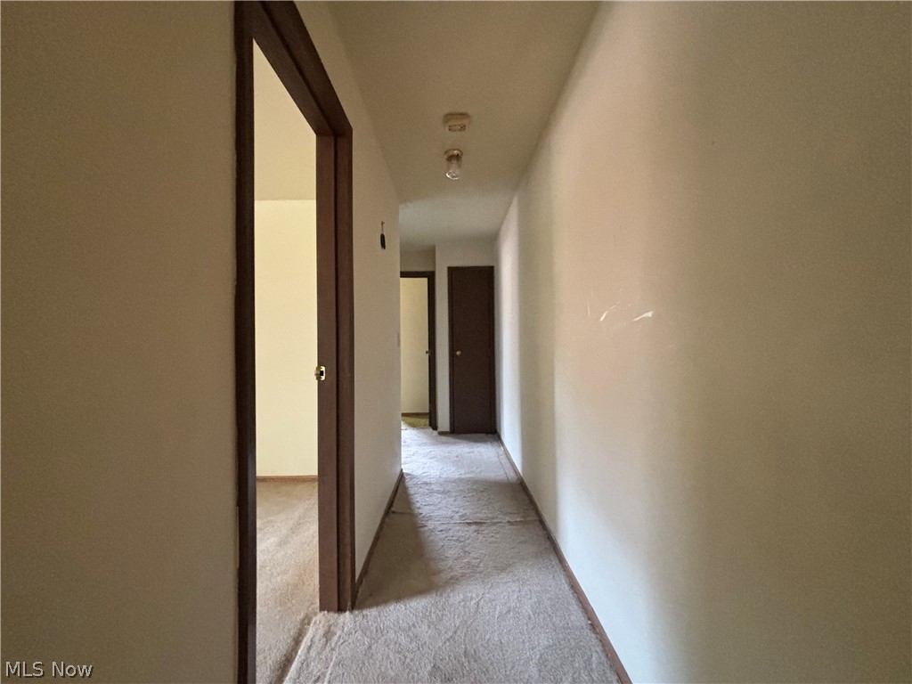 952 N Highland Avenue Girard OH 44420