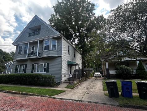 7320 Covert Avenue Cleveland OH 44105