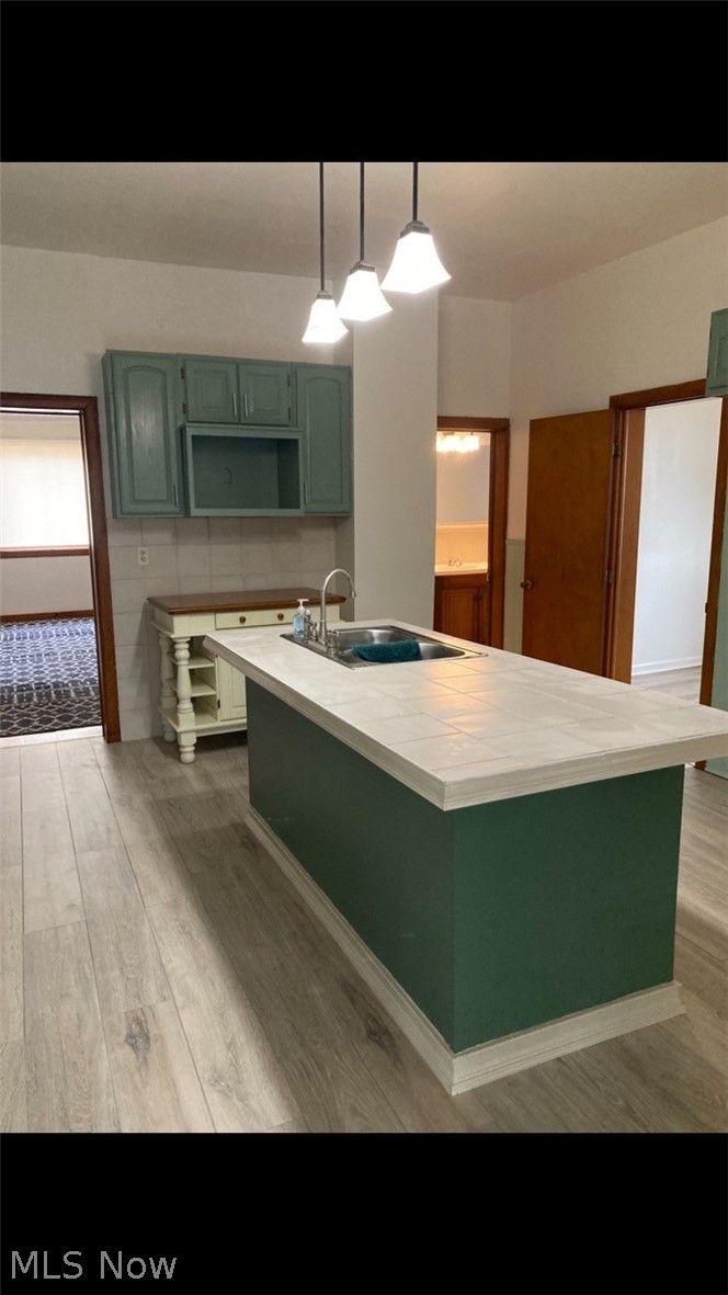 7320 Covert Avenue Cleveland OH 44105