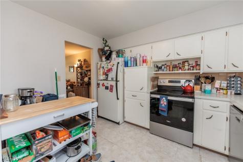3284-3290 Hudson Drive Cuyahoga Falls OH 44221