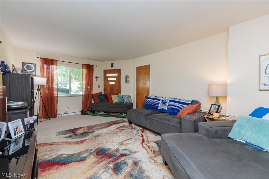 3284-3290 Hudson Drive Cuyahoga Falls OH 44221