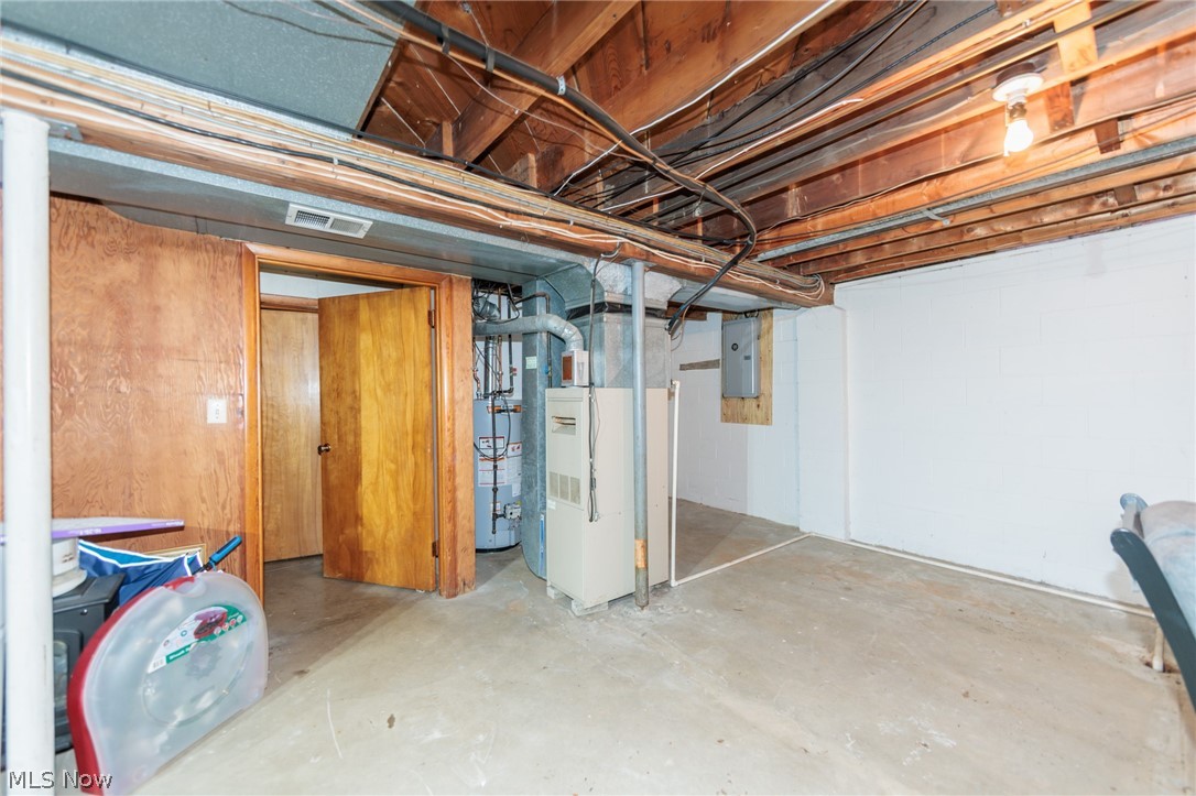 3284-3290 Hudson Drive Cuyahoga Falls OH 44221