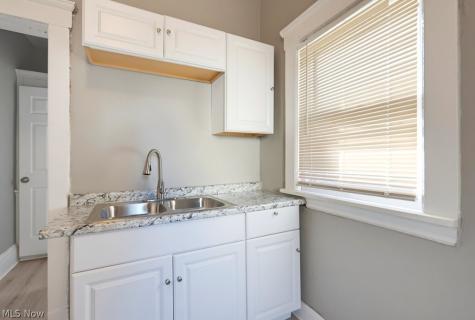 2628 E 122nd Street Cleveland OH 44120