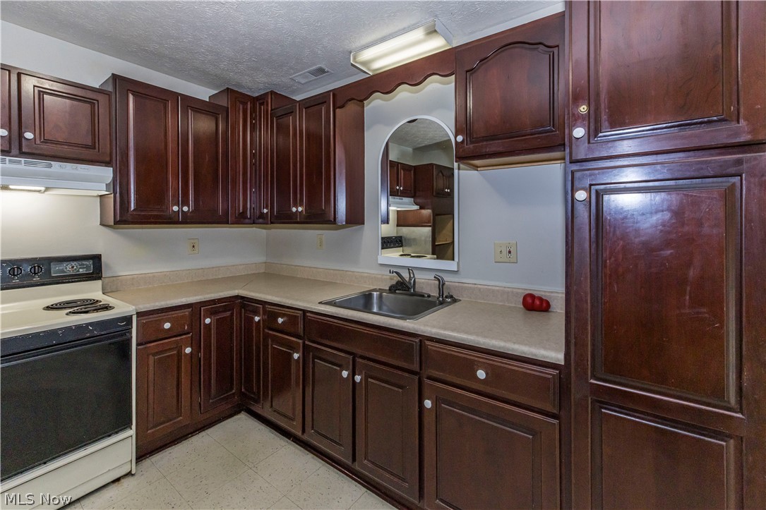 3800 Grace Drive Kent OH 44240