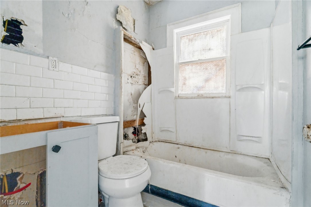 1256 E 60th Street Cleveland OH 44103