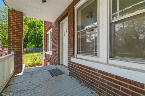 1256 E 60th Street Cleveland OH 44103