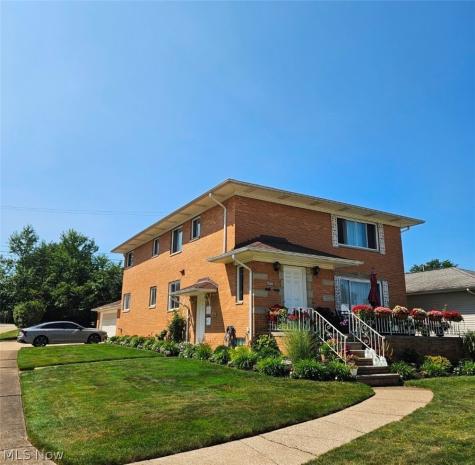 6003 Belmere Drive Parma OH 44129