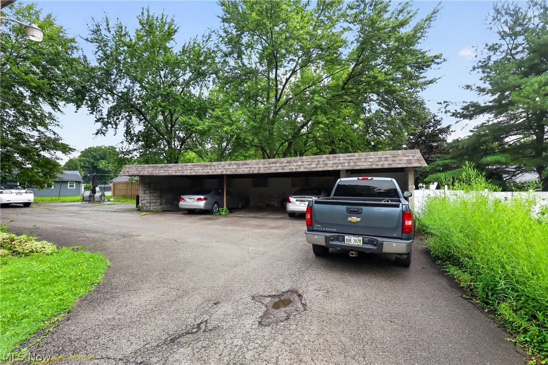674 Cook Avenue Boardman OH 44512