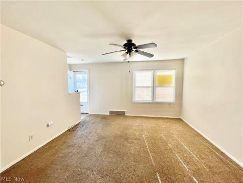 818-824 S Central Drive Lorain OH 44052