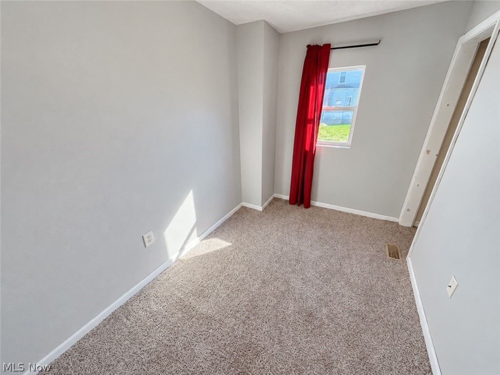 140 14th Street NW Barberton OH 44203
