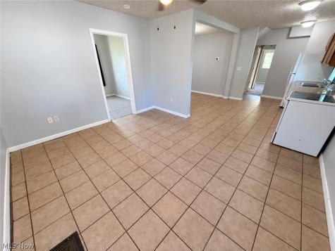 140 14th Street NW Barberton OH 44203