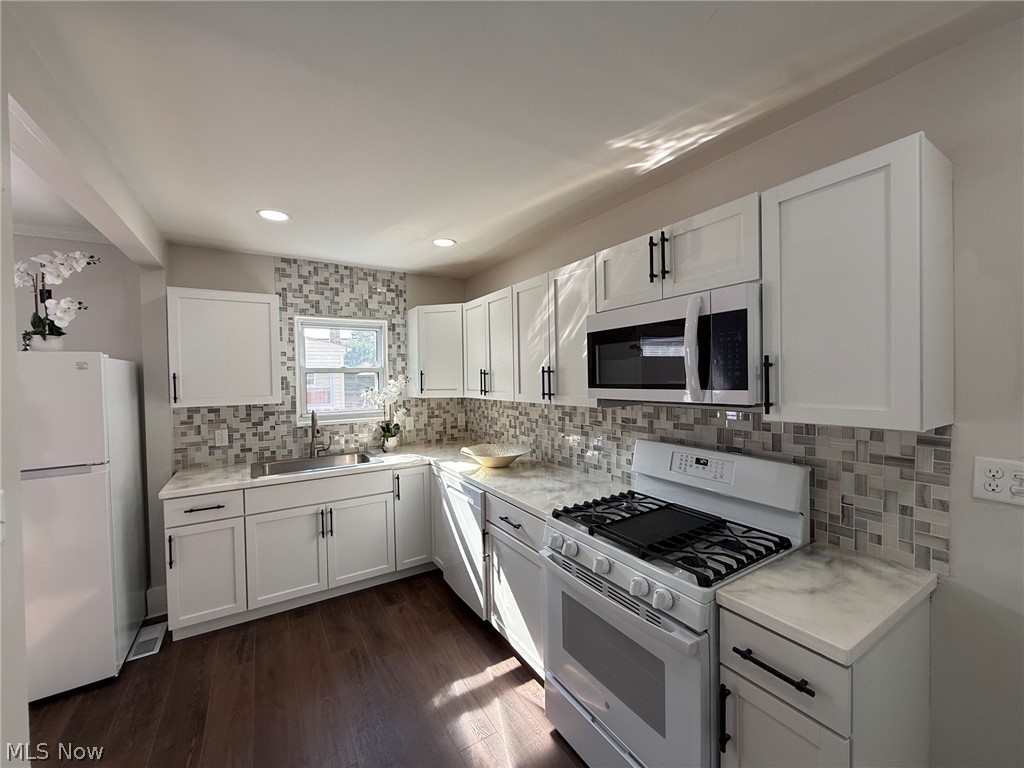 1807-1809 Grant Avenue Cuyahoga Falls OH 44223