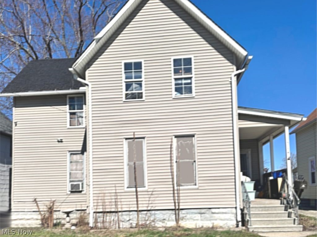 514 W 20th Street Lorain OH 44052