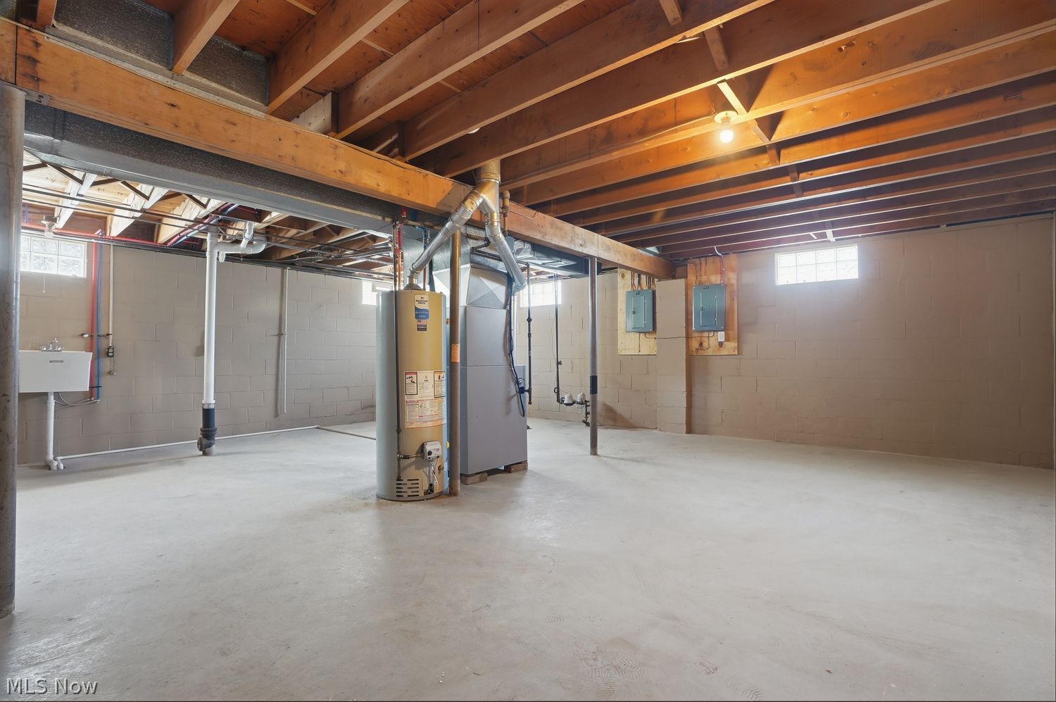 611 - 613 Fulmer Avenue Akron OH 44312