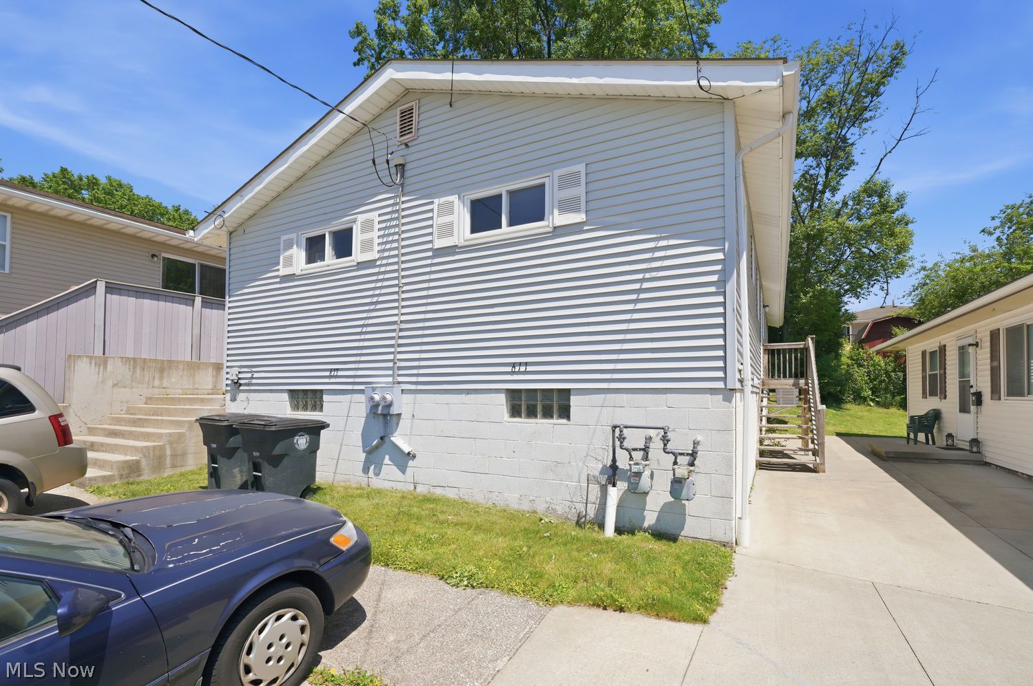 611 - 613 Fulmer Avenue Akron OH 44312