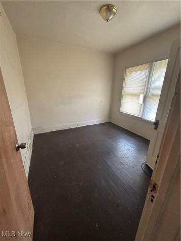 3661 E 146th Street Cleveland OH 44120