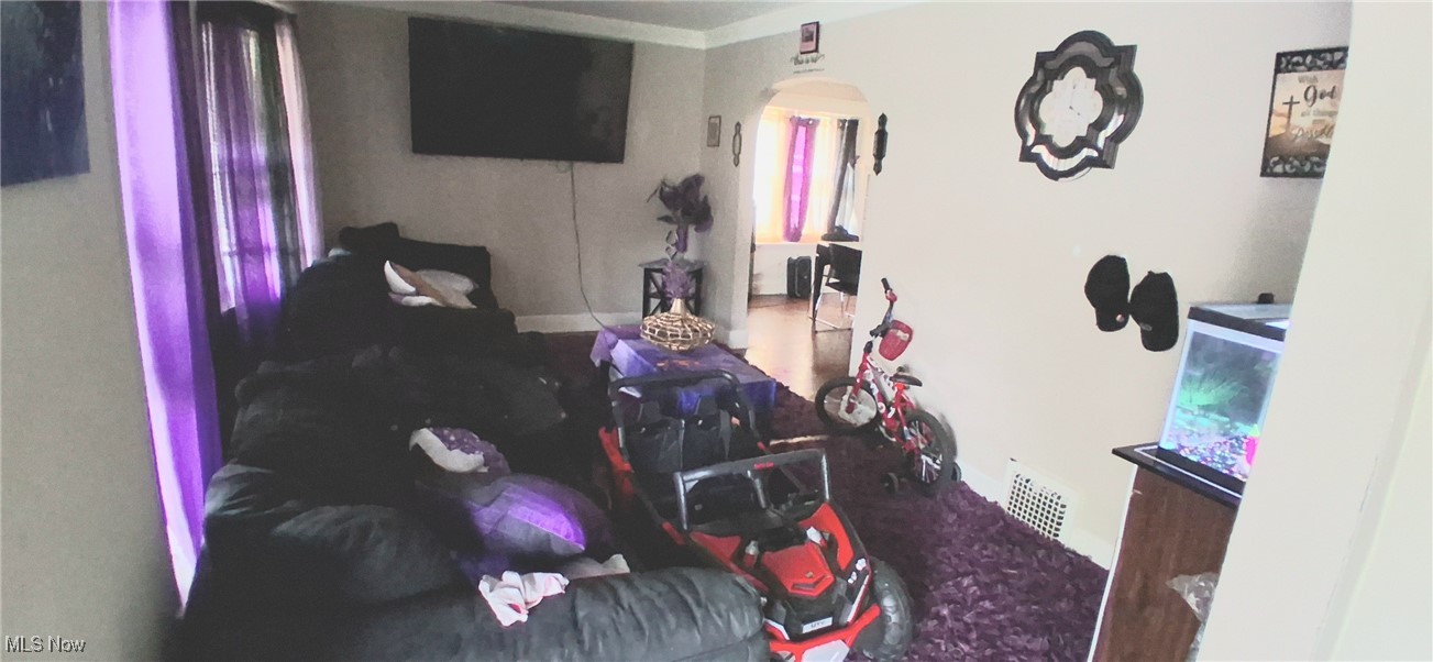 7501 Brinsmade Avenue Cleveland OH 44102