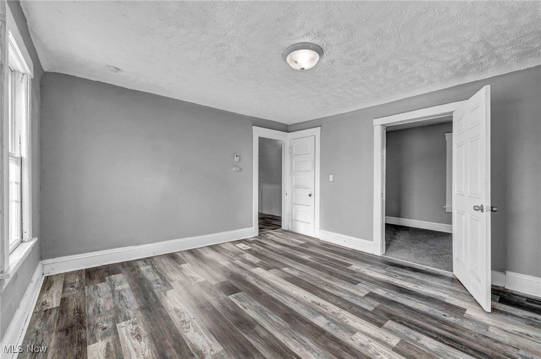 3124 W 11th Place Cleveland OH 44109