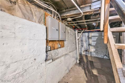 3124 W 11th Place Cleveland OH 44109
