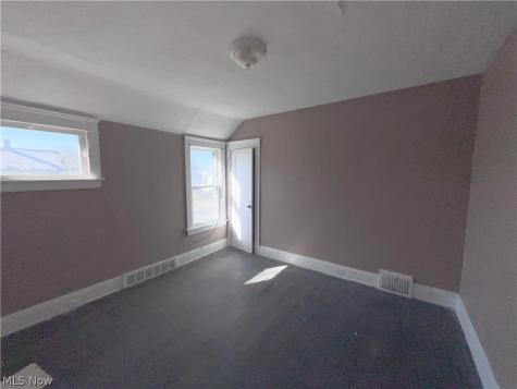 4291 E 114th Street Cleveland OH 44105