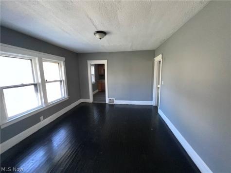 4291 E 114th Street Cleveland OH 44105
