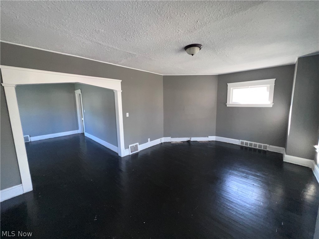 4291 E 114th Street Cleveland OH 44105