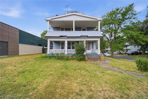 1776 S Taylor Road Cleveland Heights OH 44118