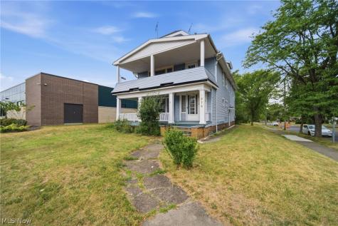 1776 S Taylor Road Cleveland Heights OH 44118