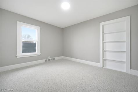 1776 S Taylor Road Cleveland Heights OH 44118