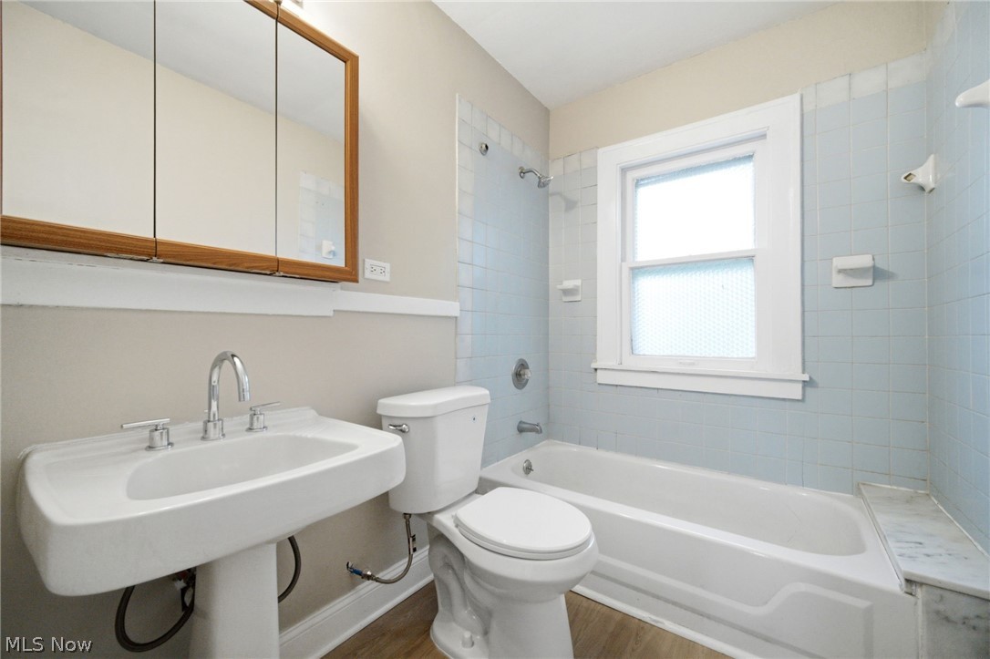1776 S Taylor Road Cleveland Heights OH 44118