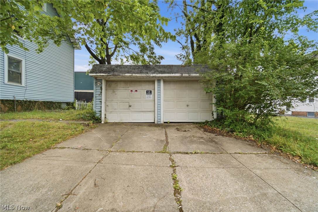 1776 S Taylor Road Cleveland Heights OH 44118