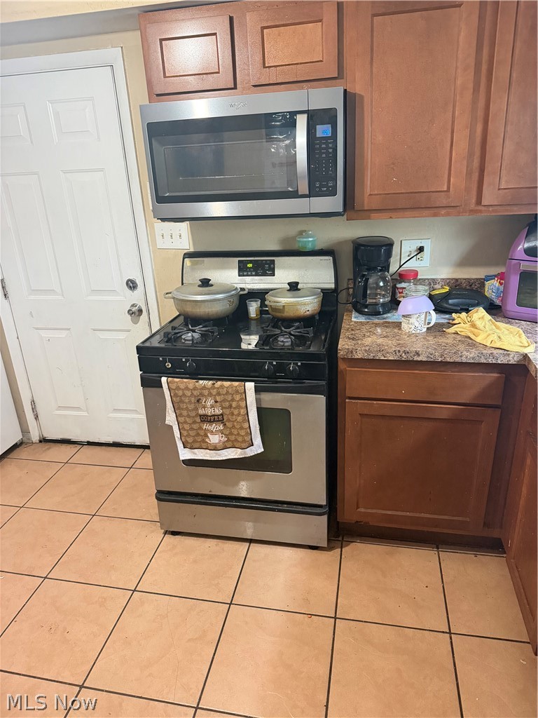 3261 W 88th Street Cleveland OH 44102