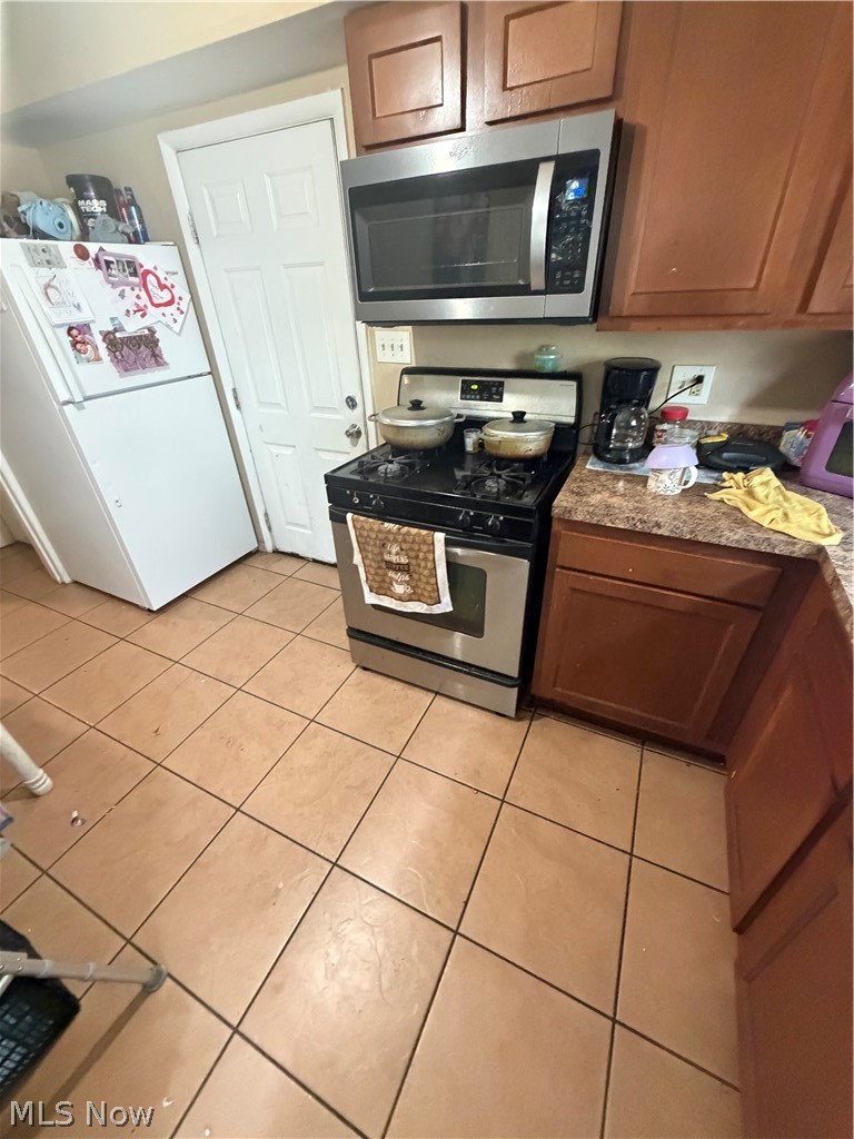3261 W 88th Street Cleveland OH 44102
