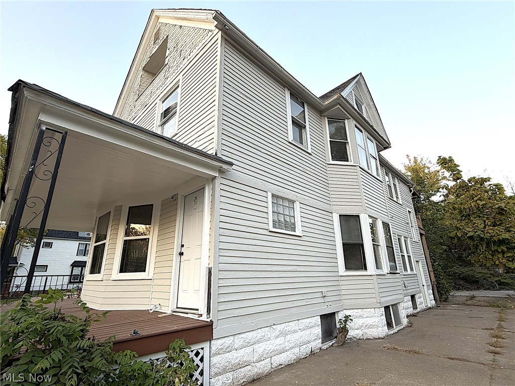 791 E 100th Street Cleveland OH 44108