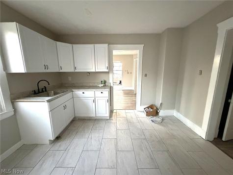 791 E 100th Street Cleveland OH 44108