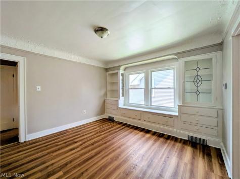 656 Hammel Street Akron OH 44306