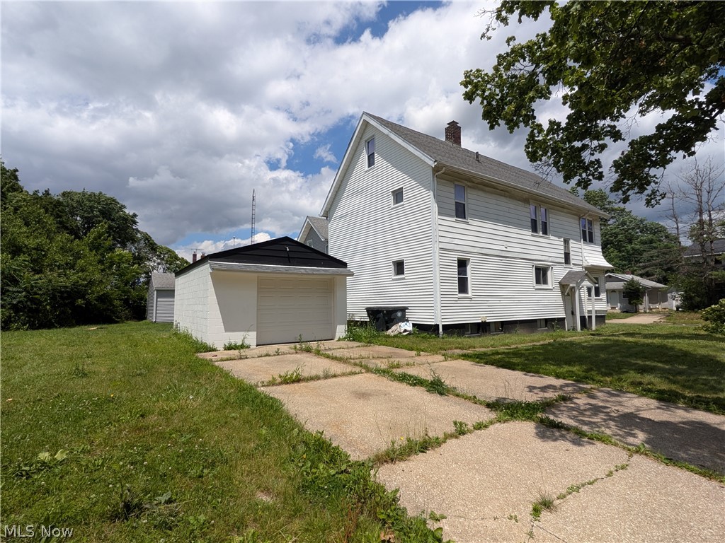 656 Hammel Street Akron OH 44306