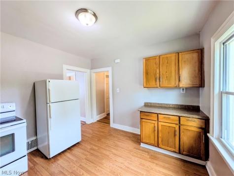 656 Hammel Street Akron OH 44306