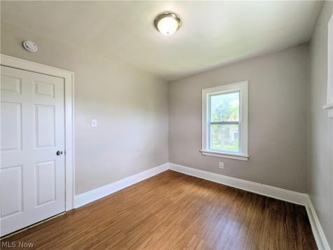 656 Hammel Street Akron OH 44306