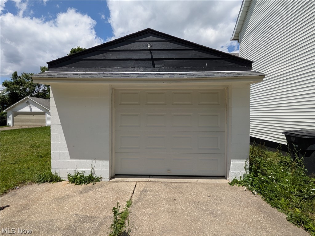 656 Hammel Street Akron OH 44306